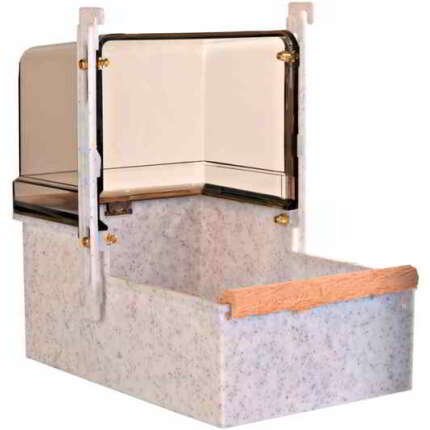 EXTERIOR. BAÑO PARA AVES GRANDES. PORTEO